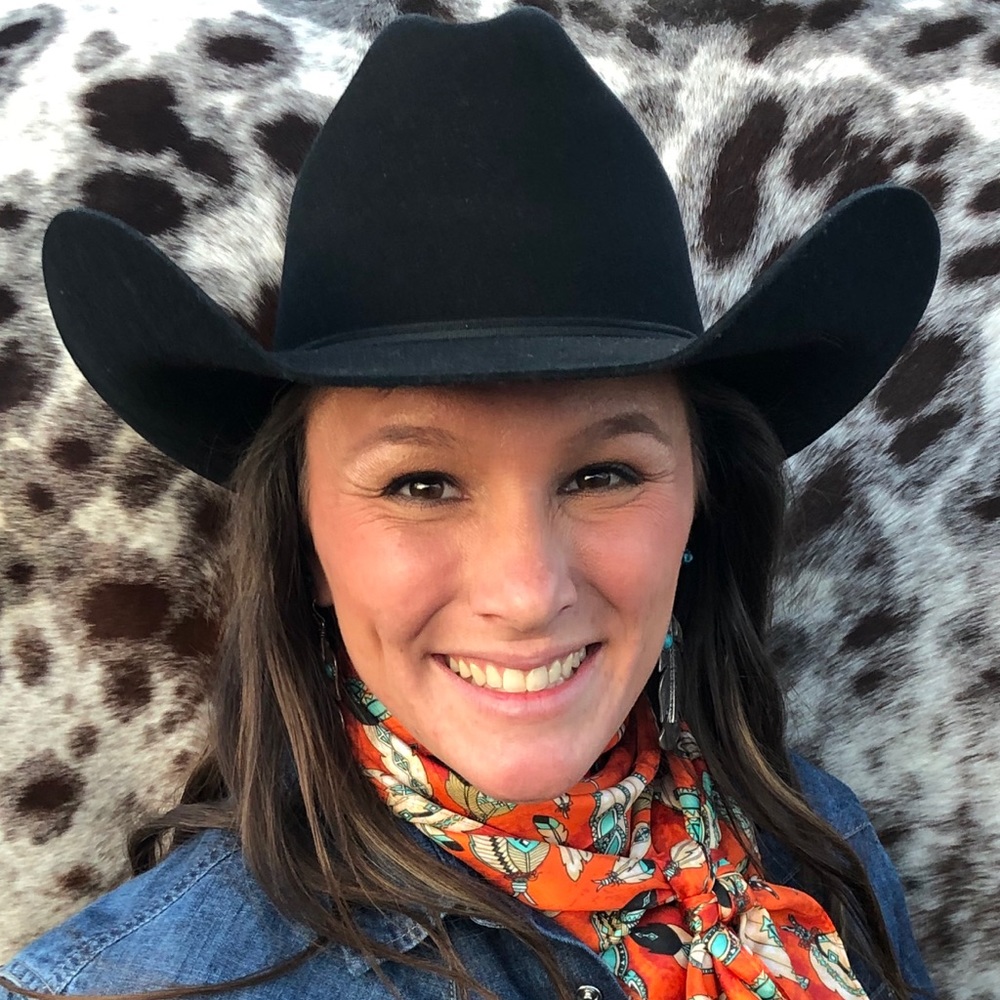 Meet your Posher, Kelsy